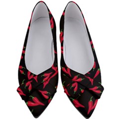 Red, hot jalapeno peppers, chilli pepper pattern at black, spicy Women s Bow Heels