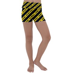 Warning Colors Yellow And Black - Police No Entrance 2 Kids  Lightweight Velour Yoga Shorts by DinzDas