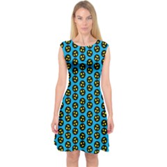 0059 Comic Head Bothered Smiley Pattern Capsleeve Midi Dress by DinzDas