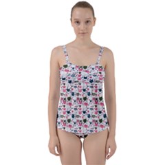 Adorable Seamless Cat Head Pattern01 Twist Front Tankini Set