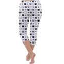 kitten head paw footprint seamless pattern 1 Capri Yoga Leggings View4