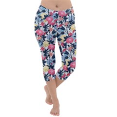Beautiful floral pattern Lightweight Velour Capri Yoga Leggings