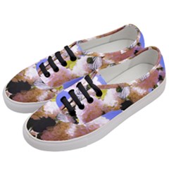 Pink Snowball Branch Women s Classic Low Top Sneakers