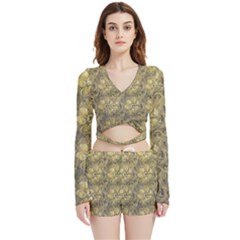 Retro Stlye Floral Decorative Print Pattern Velvet Wrap Crop Top