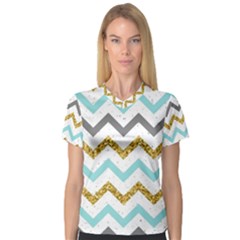 Chevron  V-neck Sport Mesh Tee