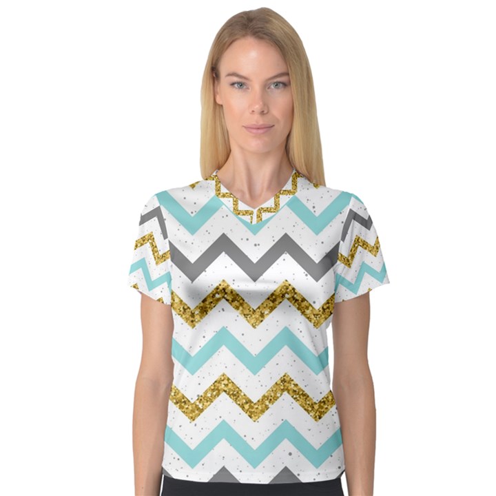 Chevron  V-Neck Sport Mesh Tee