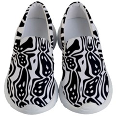 Black And White Abstract Stripe Pattern Kids Lightweight Slip Ons by SpinnyChairDesigns