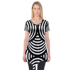 Abstract Black And White Shell Pattern Short Sleeve Tunic  by SpinnyChairDesigns