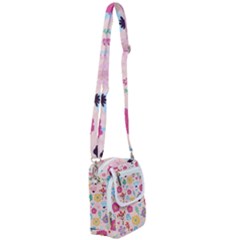 Tekstura-fon-tsvety-berries-flowers-pattern-seamless Shoulder Strap Belt Bag by Sobalvarro