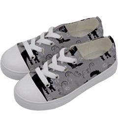 Grey Cats Design  Kids  Low Top Canvas Sneakers by Abe731