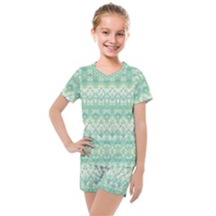 Boho Biscay Green Pattern Kids  Mesh Tee And Shorts Set