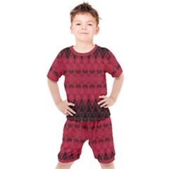 Boho Red Black Pattern Kids  Tee And Shorts Set by SpinnyChairDesigns