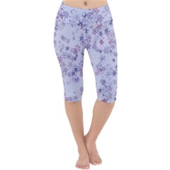 Pastel Purple Floral Pattern Lightweight Velour Cropped Yoga Leggings