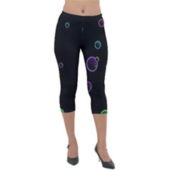 Bubble In Dark Lightweight Velour Capri Leggings  by Sabelacarlos