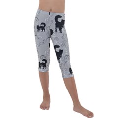 Grey Black Cats Design Kids  Lightweight Velour Capri Leggings 