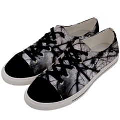 Closing In  Men s Low Top Canvas Sneakers by MRNStudios