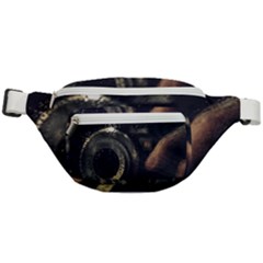 Creative Undercover Selfie Fanny Pack