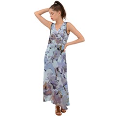 Blueroses V-neck Chiffon Maxi Dress by lynngrayson