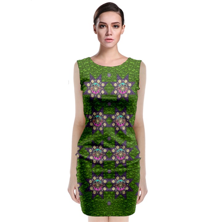 Star Over The Healthy Sacred Nature Ornate And Green Sleeveless Velvet Midi Dress