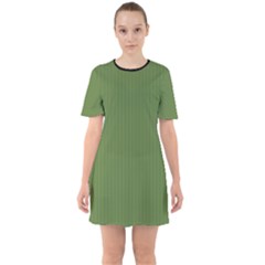 Crocodile Green - Sixties Short Sleeve Mini Dress by FashionLane