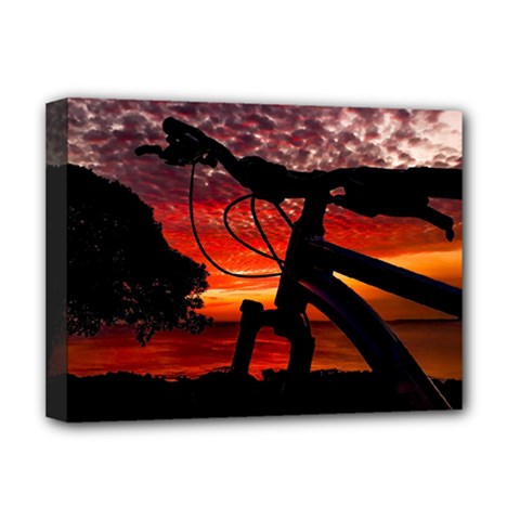Mountain Bike Parked At Waterfront Park003 Deluxe Canvas 16  X 12  (stretched)  by dflcprintsclothing