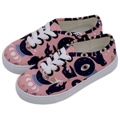 Astrology Kids  Classic Low Top Sneakers