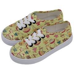 Etnic Cups Pattern Kids  Classic Low Top Sneakers by designsbymallika