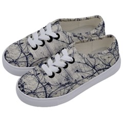 Black And White Botanical Motif Artwork 2 Kids  Classic Low Top Sneakers