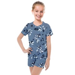 Abstract fashion style  Kids  Mesh Tee and Shorts Set