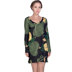 Tropical vintage yellow hibiscus floral green leaves seamless pattern black background. Long Sleeve Nightdress