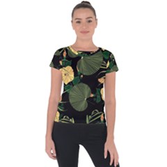 Tropical vintage yellow hibiscus floral green leaves seamless pattern black background. Short Sleeve Sports Top 