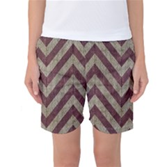 Vintage Grunge Geometric Chevron Pattern Women s Basketball Shorts