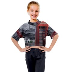 London Calling With Classic British Phonebooth - Bw & Color From Fonebook Kids Mock Neck Tee