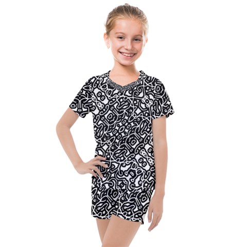 Interlace Black And White Pattern Kids  Mesh Tee And Shorts Set by dflcprintsclothing