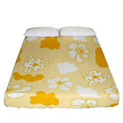 Abstract Daisy Fitted Sheet (queen Size) by Eskimos