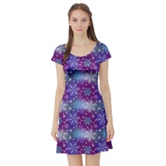 Snow Blue Purple Tulip Short Sleeve Skater Dress