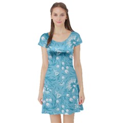 Blue White Flowers Short Sleeve Skater Dress by Eskimos