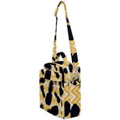 Ananas Chevrons Noir/jaune Crossbody Day Bag by kcreatif