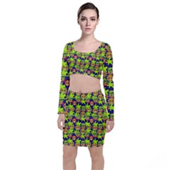 Smiley Background Smiley Grunge Top And Skirt Sets