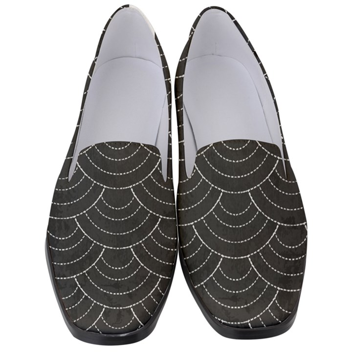Black sashiko pattern Women s Classic Loafer Heels