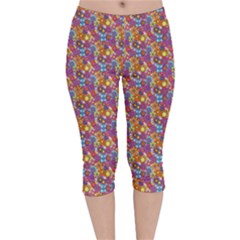 Groovy Floral Pattern Velvet Capri Leggings 