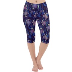 Turtles Swim In The Water Among The Plants Lightweight Velour Cropped Yoga Leggings by SychEva