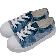 Blue Sea Waves Kids  Low Top Canvas Sneakers