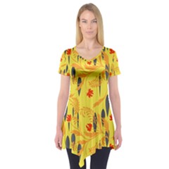 Folk Floral Pattern  Abstract Flowers Print  Seamless Pattern Short Sleeve Tunic  by Eskimos