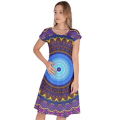 Blue Violet Midnight Sun Mandala Hippie Trippy Psychedelic Kaleidoscope  Classic Short Sleeve Dress