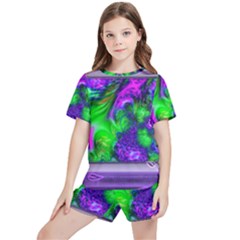 Feathery Winds Kids  Tee And Sports Shorts Set by LW41021