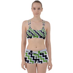 Green Zigzag Perfect Fit Gym Set by TRENDYcouture