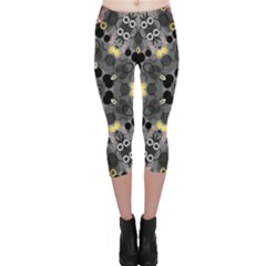 Abstract Geometric Kaleidoscope Capri Leggings 