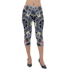 Abstract Geometric Kaleidoscope Lightweight Velour Capri Leggings 