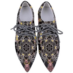 Abstract Geometric Kaleidoscope Pointed Oxford Shoes